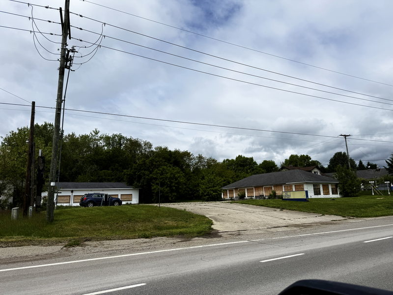 Old 23 Shopping Plaza - May 23 2025 - No Change (newer photo)